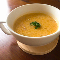 かぼちゃの生姜豆乳スープ