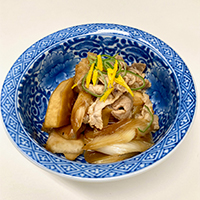 タケノコ芋（京芋）と豚肉の照り煮