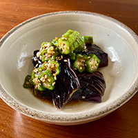 茄子の油蒸し